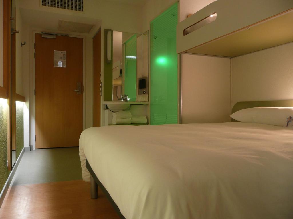 Ibis Budget Ajaccio Ajaccio  Zimmer foto